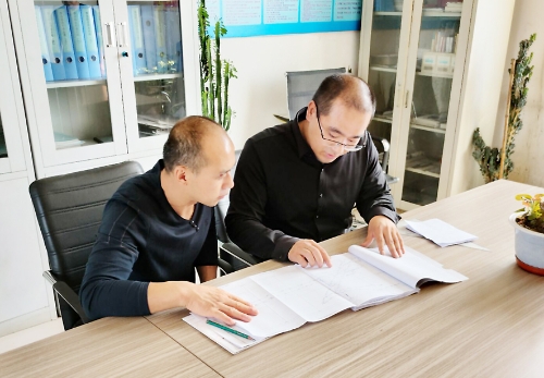 汝要国 新富煤矿八井技术井长1 汝要国 新富煤矿八井技术井长1