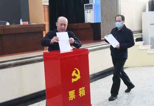 述职 (5) 述职 (5)