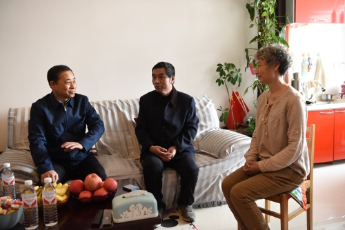 全国劳动模范新兴矿田明军