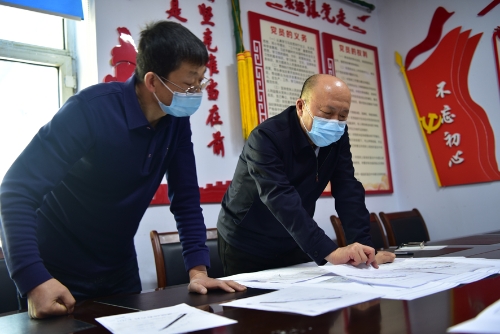 2021-05-17张长山深入建设矿调研矿井技改工程进展情况