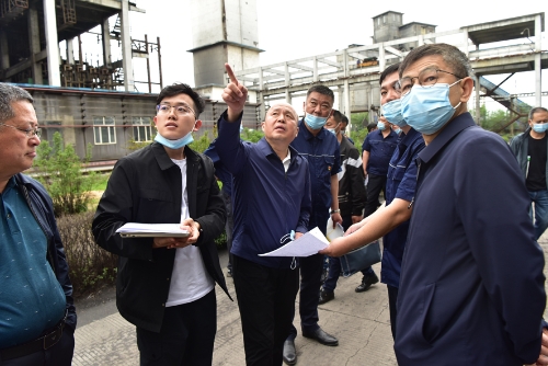 2021-06-02张长山率队深入煤气厂调研脱硫脱硝环保及改造项目进展财情况 (2)