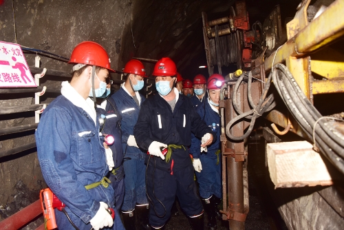 2021-07-09龙煤集团掘进系统“四新”推广应用龙糊煤矿现场会 (2)