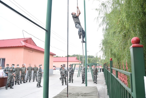 救护队比武 (4) 救护队比武 (4)