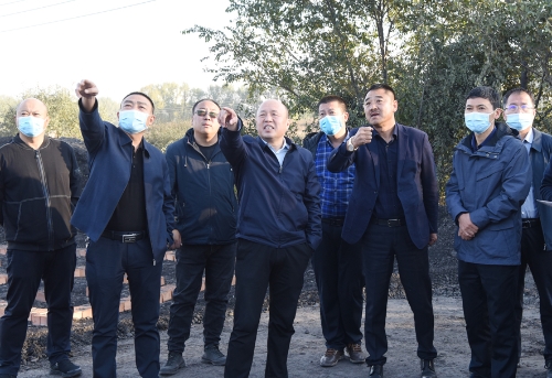 10.7张长山率队深入新建矸石治理推进会现场