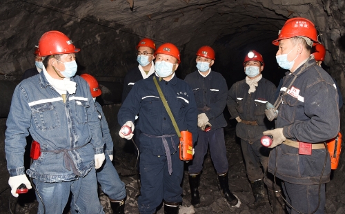 10.13董事长胜利矿二采