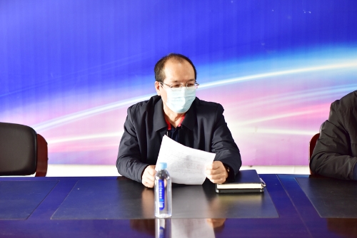 2021-11-01刘金奇率队对新建矿开展风险研判和技术刨析并到三采区7033掘进工作面检查1