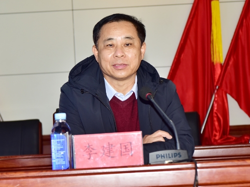 2021-11-19龙煤七台河公司消防灭火应急疏散演练暨消防知识培训 (17)