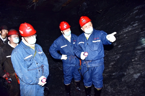 2021-12-16王戈率队到新立矿 2021-12-16王戈率队到新立矿