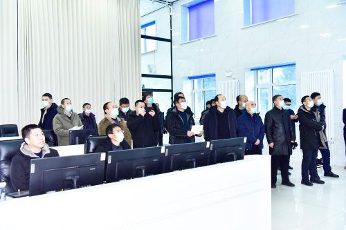 2022-01-04公司召开智能化矿山综合系统新兴矿推进会2