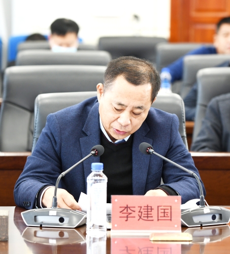 2022-01-05公司召开2021年四季度安全生产委员会、董事长安全办公例会暨12月份总经理安全办公会、安全生产考核会6