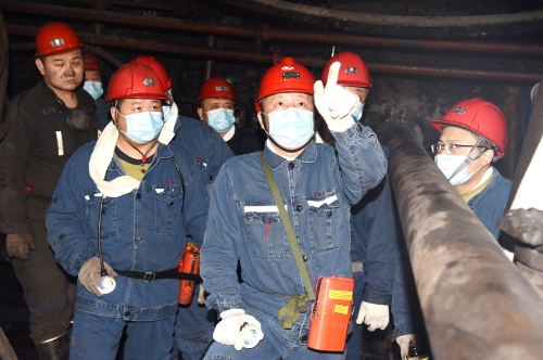 1.11董事长龙湖矿2