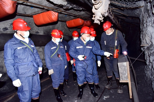 20222-01-17王戈、马永延深入建设矿一采一井7312掘进工作面检查技改工程进展情况