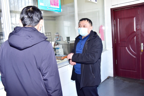 新建矿检查职工浴池和保健食品厂1