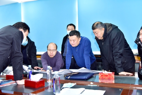 2022-01-29公司对胜利矿开展安全风险排查和技术剖析工作1 2022-01-29公司对胜利矿开展安全风险排查和技术剖析工作1