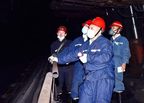 2022-02-28王戈深入新立矿201综采回撤安装面代班1 (3) 2022-02-28王戈深入新立矿201综采回撤安装面代班1 (3)