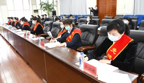 2022-03-05龙煤七台河公司2021年度纪念“三八”国际劳动妇女节总结表彰大会5