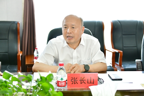 2022-07-26龙煤集团党委书记、董事长王佳喜与七矿公司老干部召开座谈会，七矿公司张长山、王戈、李建国、刘辉参加座谈会3