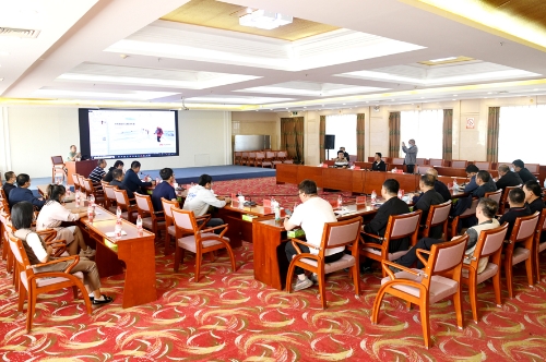 2022.08.31华为公司煤矿专家与七矿公司召开5G会仪和讲座1