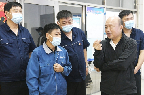 2022.09.05公司董事长张长山率队深入煤气厂调研3-2
