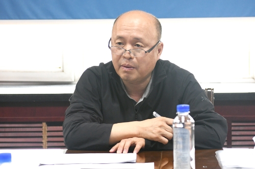 2022.09.12公司董事长张长山召开实业公司光伏项目推进会2-2