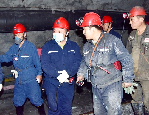 2022-09-14王戈深入胜利矿一采区一井7517、7518掘进工作面检查技改矿井工程进展情况