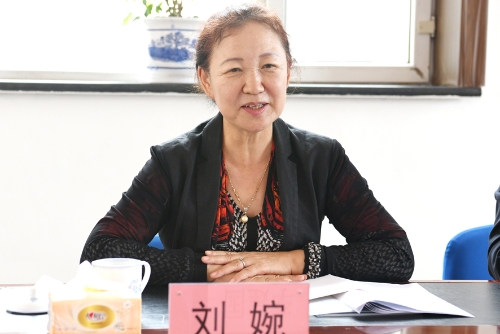 2022.09.16市关工委领导刘婉深入七矿公司调研5-5