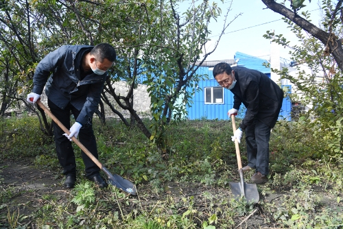2022.09.23能力作风年机关转作风质量监督站、巡察办深入福泰来一井4-3