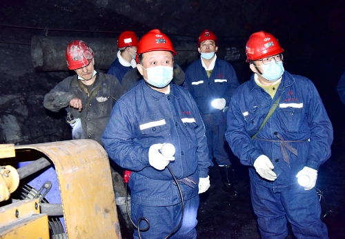 2023-03-01王戈深入新立矿开拓一区7213掘进工作面检查安全生产工作