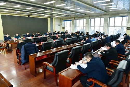 2023-12-25公司召开十一月份夯基础上标准专班会议1