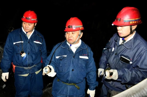 微信图片_2025-12-03_184442_162 微信图片_2025-12-03_184442_162